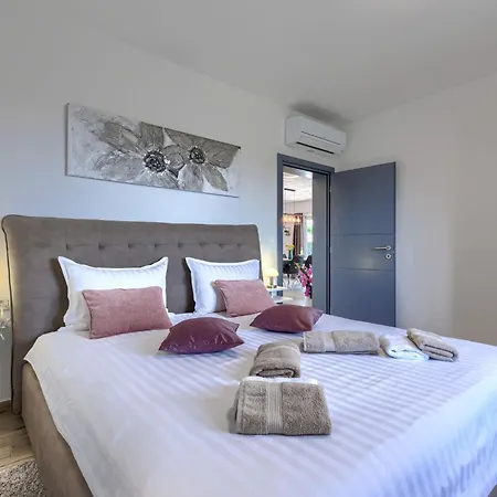 Veli Vrt By Interhome *