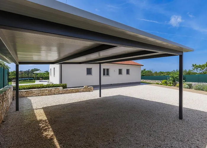 Holiday home Veli Vrt By Interhome Zminj