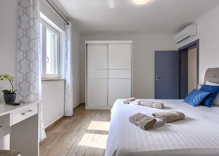 Veli Vrt By Interhome *