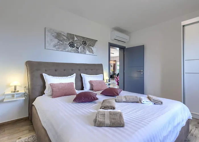 Veli Vrt By Interhome *