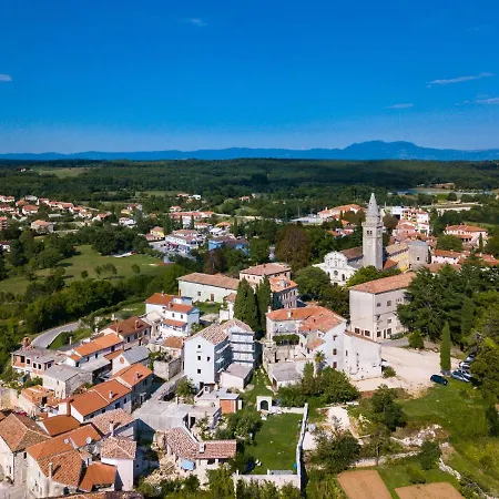 Veli Vrt By Interhome * Žminj