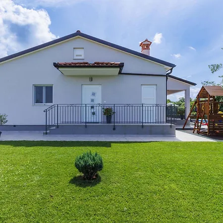 Vikendica Veli Vrt By Interhome Zminj