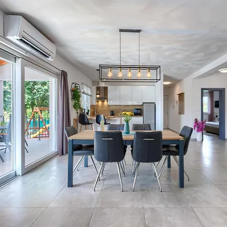Veli Vrt By Interhome Ferienhaus